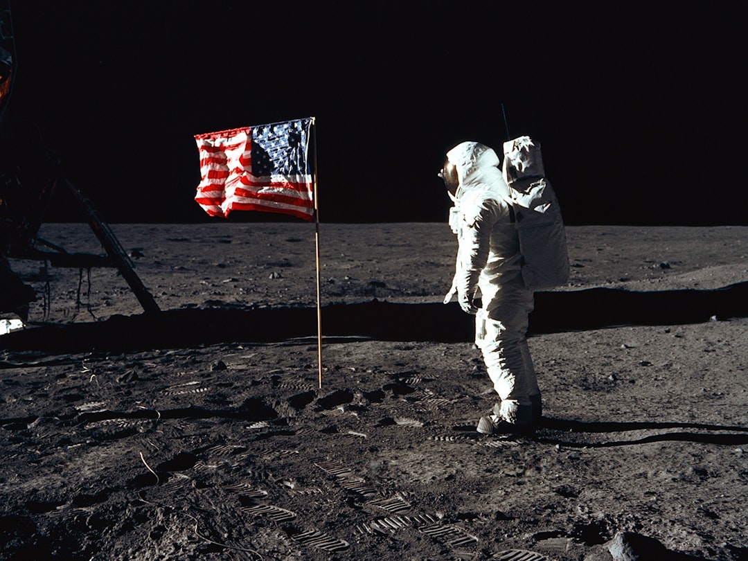 Apollo vs Artemis: As Diferenças Entre os Programas que Levaram e Levarão Humanos à Lua