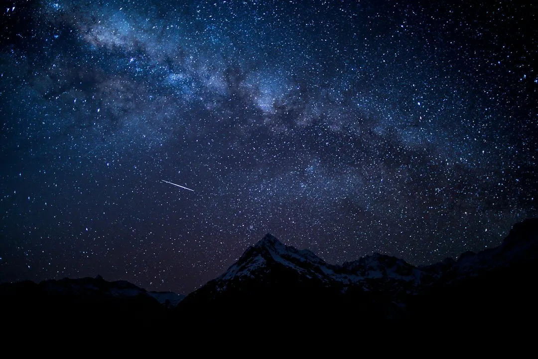 Curiosidades Fascinantes Sobre os Cometas: Os Viajantes do Sistema Solar