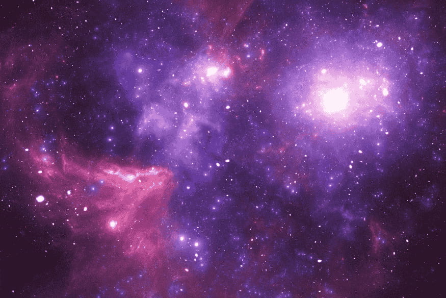 Campo cósmico com nuvens de gás, estrelas e brilho difuso, representação da distribuição de matéria no Universo.