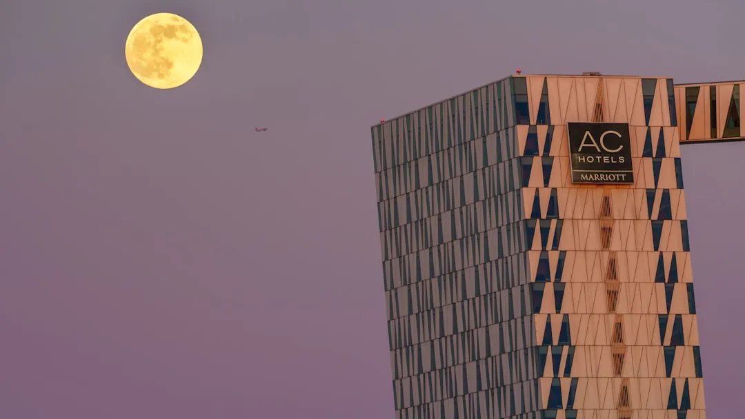 Superlua: Como Observar e Fotografar o Fenômeno Lunar Mais Impressionante